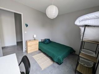 Appartement 1 pièces de 9 m² à Saint etienne
