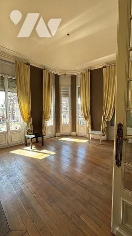Appartement situé a CAMBRAI centre ville 