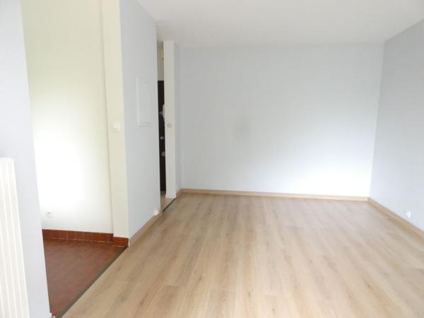 APPARTEMENT T1 BIS A LOUER ROMORANTIN