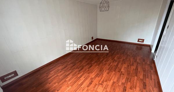 Location Appartement 2 pièces 49.46 m² - La Madeleine 59110