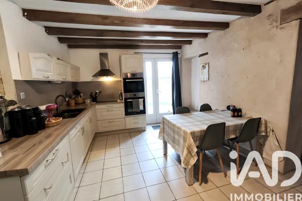 Maison à vendre 4 pièces 145 m² Romorantin-Lanthenay