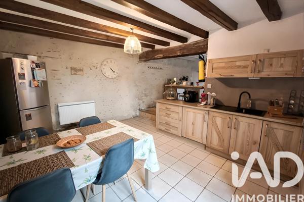 Maison à vendre 4 pièces 145 m² Romorantin-Lanthenay