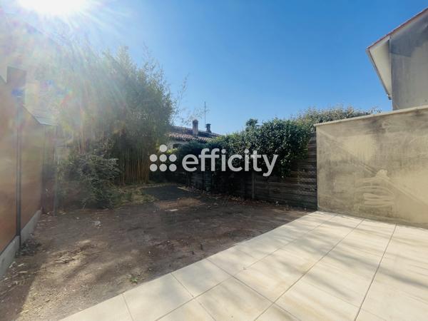 Maison
         3 pièces
        - 79 m² Exclusivité 379 000 € *