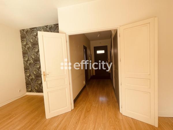 Maison
         3 pièces
        - 79 m² Exclusivité 379 000 € *