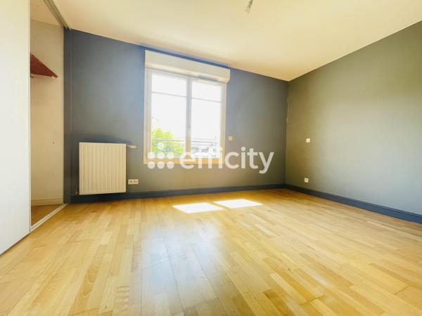 Maison
         3 pièces
        - 79 m² Exclusivité 379 000 € *