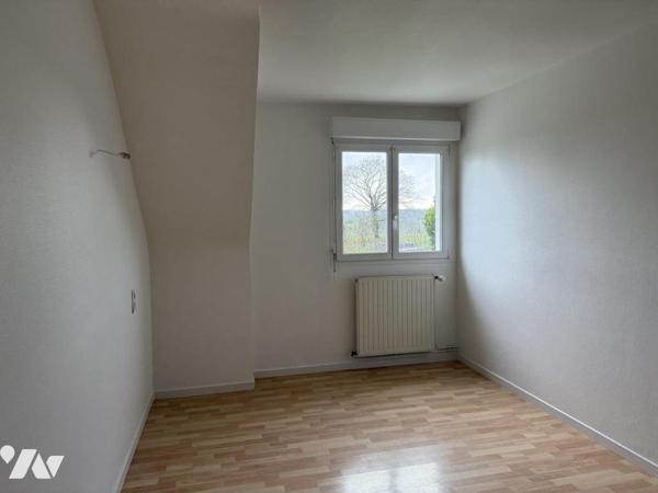 Maison Mitoyenne d'un côté