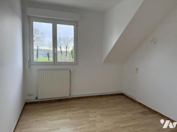 Maison Mitoyenne d'un côté