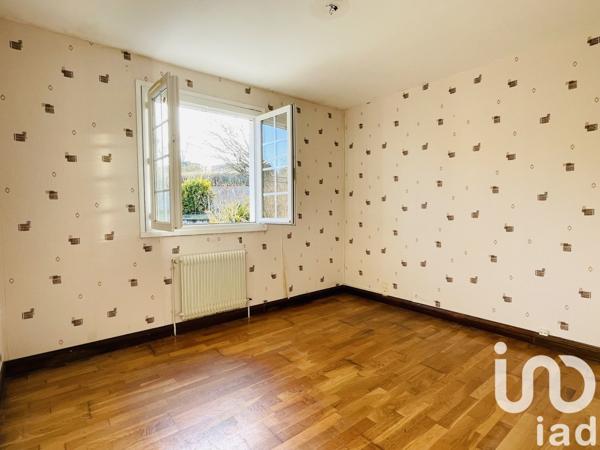 Maison à vendre 4 pièces 93 m² Roullet-Saint-Estèphe