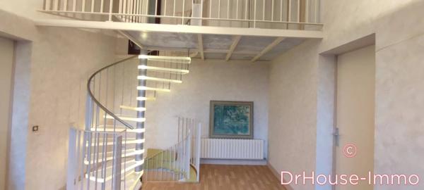 Maison à vendre 8 pièces de 378 m²