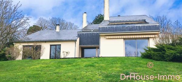 Maison à vendre 8 pièces de 378 m²