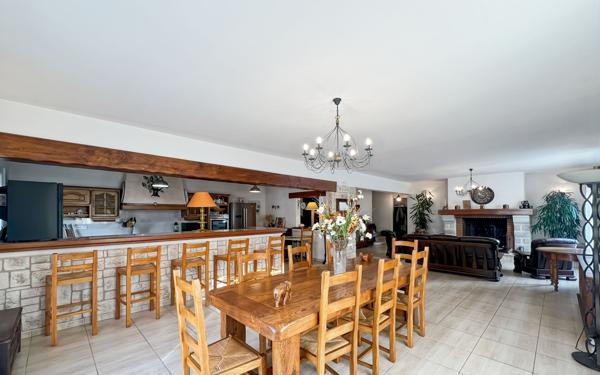 Maison à vendre    5 pièces •  Saint-Georges-les-Bains