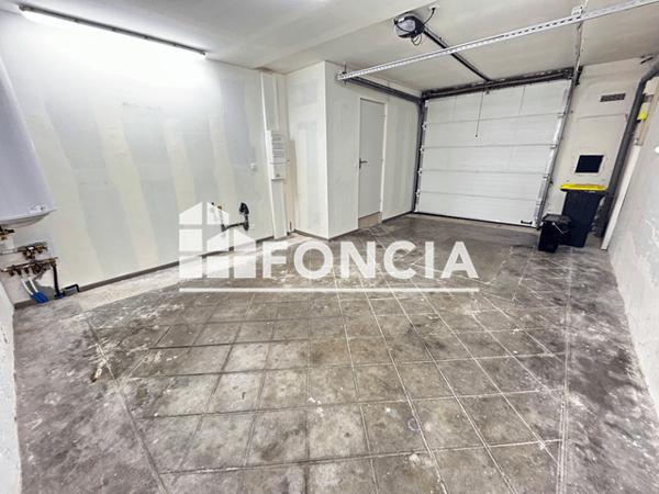 Location Maison 4 pièces 113 m² - 112 BOULEVARD DIDEROT Lunel 34400