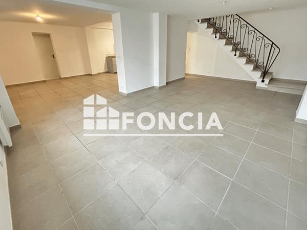 Location Maison 4 pièces 113 m² - 112 BOULEVARD DIDEROT Lunel 34400