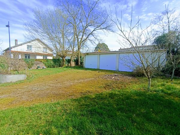 Maison 10 pièces - 325 m² Exclusivité efficity