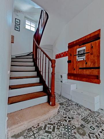 Maison 10 pièces - 325 m² Exclusivité efficity