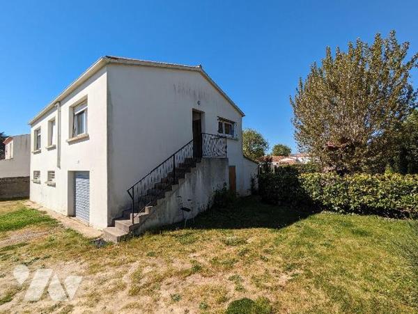 EXCLUSIVITÉ - BRETIGNOLLES-SUR-MER - A proximité des commerces et à 5 minutes des plages, profi...