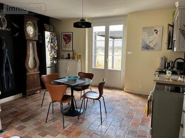Maison à vendre à Chouzé-sur-Loire dans l'Indre-et-Loire (37140), ref : 49105-663