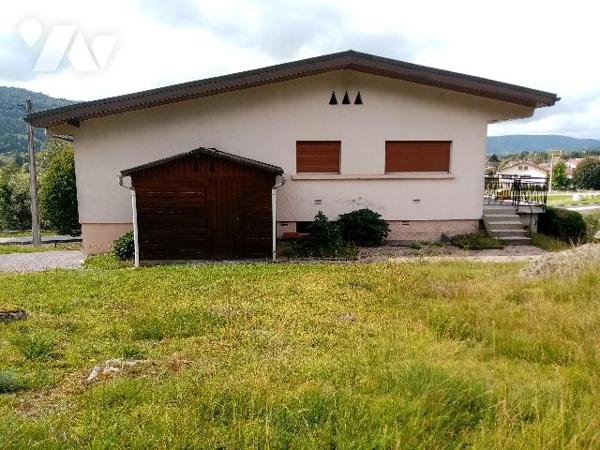 Secteur bréhavillers , vue dominante, pavillon 101 m² avec terrain de 4038 m²