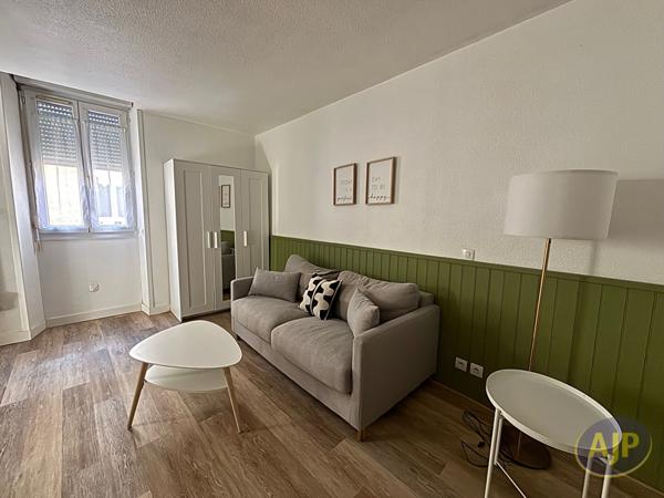 Location appartement Bordeaux : 750 € - AJP Immobilier Bordeaux Chartrons