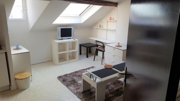 Appartement Reims 1 pièce(s) m2