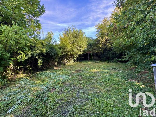 Immeuble à vendre 306 m² Vendresse