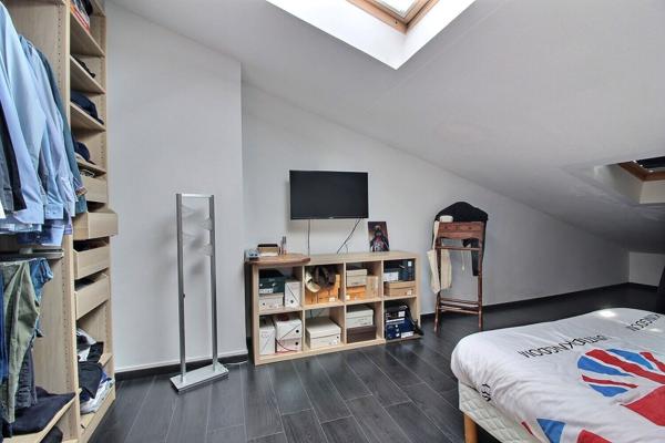 CARQUEIRANNE, T4 duplex dernier étage de 131.73 m² en surface utile