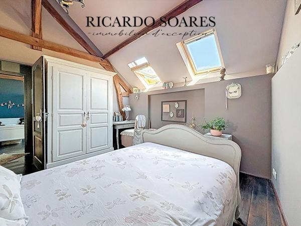 60320 BÉTHISY-SAINT-PIERRE / MAGNIFIQUE LONGÈRE RÉVONÉE 199m2 / 5 CHAMBRES / 1 SUITE PARENTALE / TERRASSE ET JARDIN