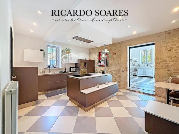 60320 BÉTHISY-SAINT-PIERRE / MAGNIFIQUE LONGÈRE RÉVONÉE 199m2 / 5 CHAMBRES / 1 SUITE PARENTALE / TERRASSE ET JARDIN