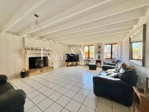 BEL ENSEMBLE IMMOBILIER OFFRANT DEUX MAISONS