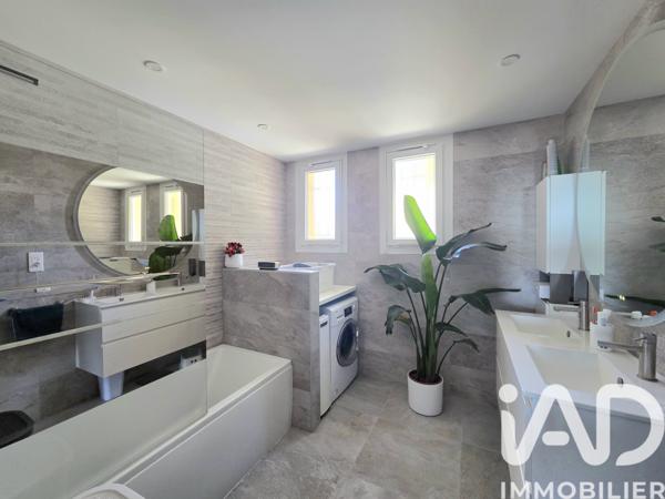 Maison à vendre 8 pièces 262 m² La Seyne-sur-Mer