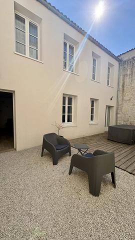 MAISON DE VILLE RENOVEE
