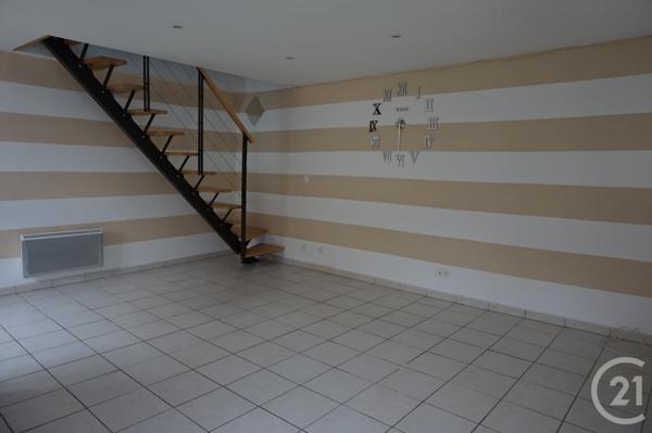 Maison à vendre  12 pièces - 240 m2 CHANTELLE - 03