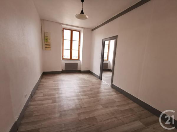 Maison à vendre  12 pièces - 240 m2 CHANTELLE - 03