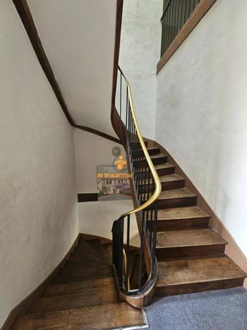 Vente                                                      Immeuble
                        
                     30 pièces                                         à Tarbes