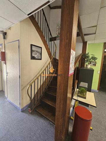 Vente                                                      Immeuble
                        
                     30 pièces                                         à Tarbes