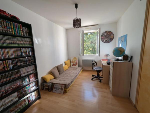 Vente                                                      Maison
                        
                     4 pièces                      122 m2                     à Gourdon