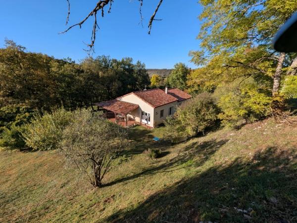 Vente                                                      Maison
                        
                     4 pièces                      122 m2                     à Gourdon