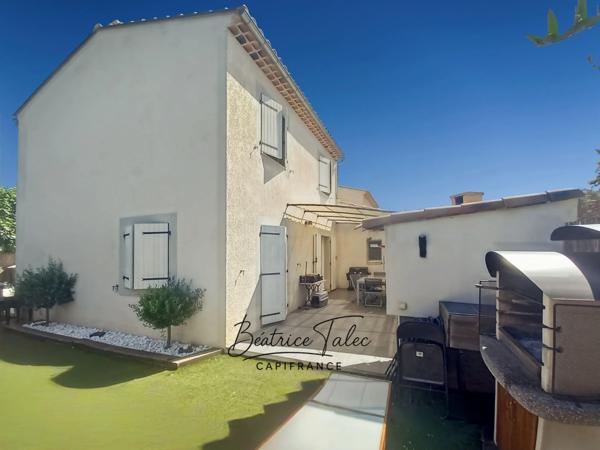 Maison T4 98m2, jardin, terrasse, 3 chambres, parkings, 10 minutes d'aix-en-provence. Quartier calme et recherché au pied de la Sainte-Victoire. Bouches du Rhône.