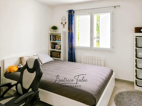 Maison T4 98m2, jardin, terrasse, 3 chambres, parkings, 10 minutes d'aix-en-provence. Quartier calme et recherché au pied de la Sainte-Victoire. Bouches du Rhône.