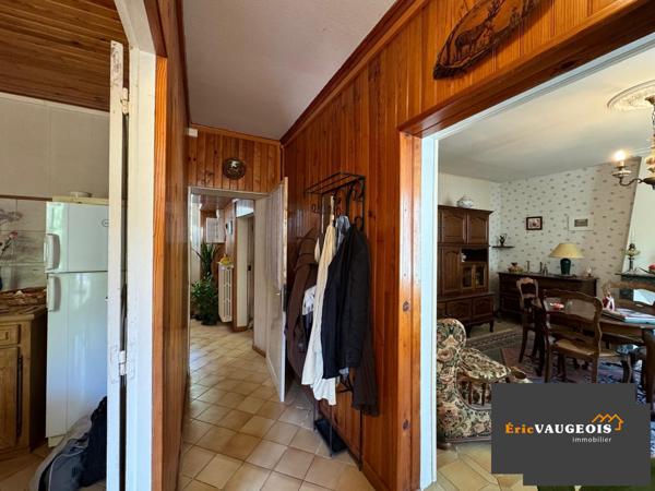 Coulommiers (77120) Maison 123m², Terrain 1600m², Garages à Jouy-sur-Morin