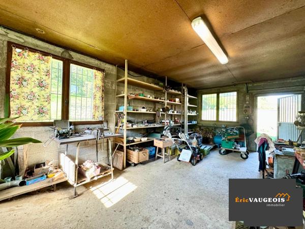 Coulommiers (77120) Maison 123m², Terrain 1600m², Garages à Jouy-sur-Morin