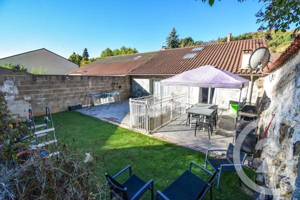 Maison à vendre  6 pièces - 190,48 m 2   TARARE  - 69