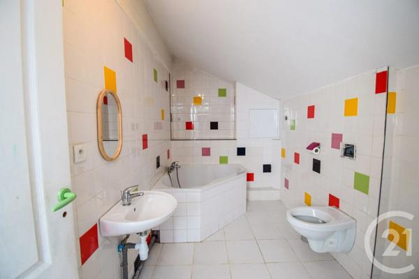 Maison à vendre  6 pièces - 190,48 m 2   TARARE  - 69