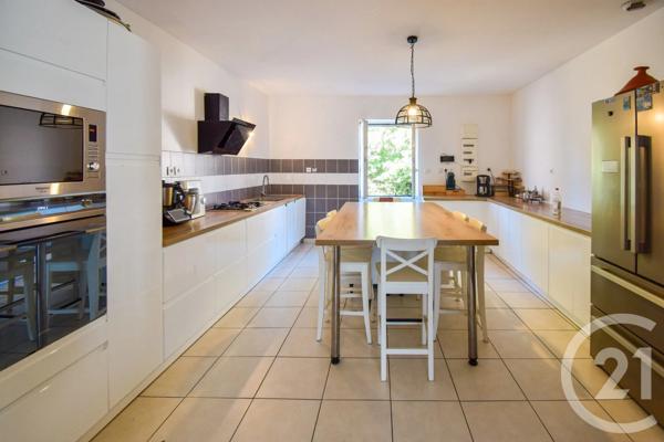 Maison à vendre  6 pièces - 190,48 m 2   TARARE  - 69