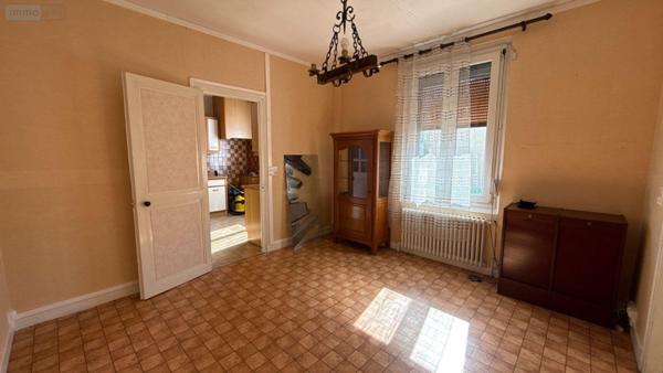 Maison à vendre à Châlons-en-Champagne dans la Marne (51000), ref : 51001-54