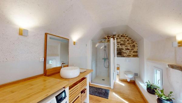 Propriete à vendre 6 pièces proche de ESQUIBIEN (29)
