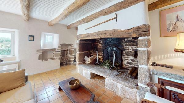 Propriete à vendre 6 pièces proche de ESQUIBIEN (29)
