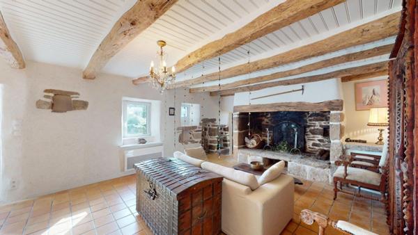 Propriete à vendre 6 pièces proche de ESQUIBIEN (29)