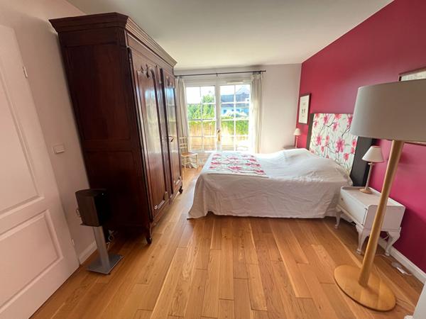 Maison Cergy 7 pièce(s) 187 m2 €645 000 ** - Référence 10989