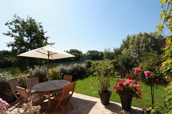 Maison Cergy 7 pièce(s) 187 m2 €645 000 ** - Référence 10989